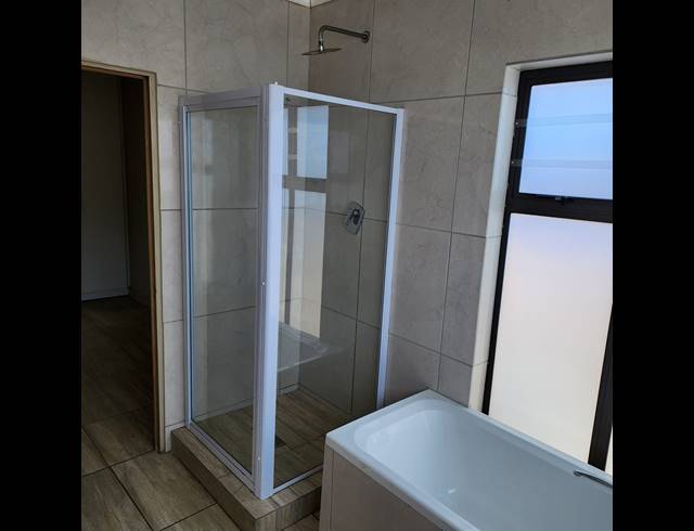 1 bed property to rent in GREENFIELDS